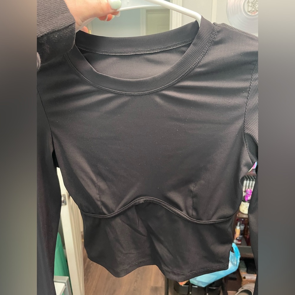 🌙3 for $15 | Halara Crop top